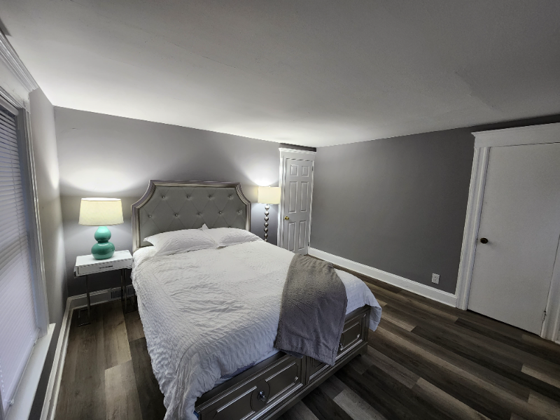 1404 Monroe Ave - Photo 3 of 30