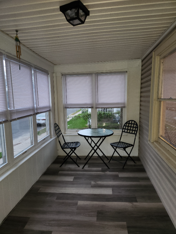 1404 Monroe Ave - Photo 6 of 30