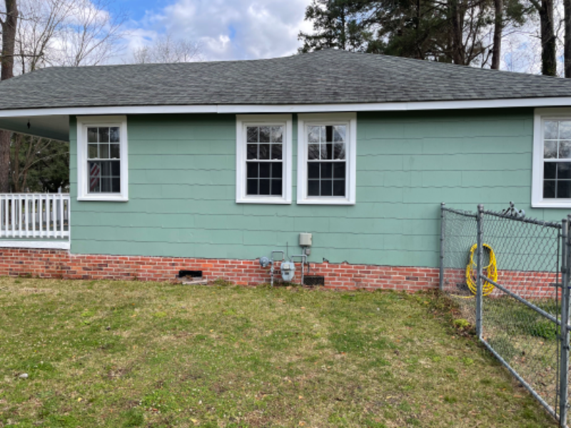 203 S Withlacoochee Ave - Photo 3 of 4