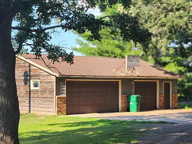 28021 Whiskey Rd - Photo 2 of 3