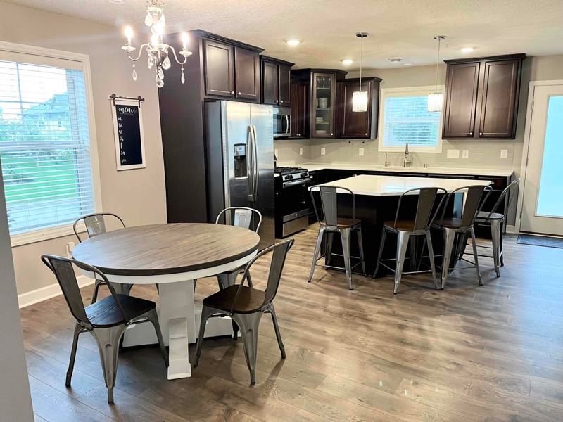 3337 Lakewood Trl - Photo 2 of 16