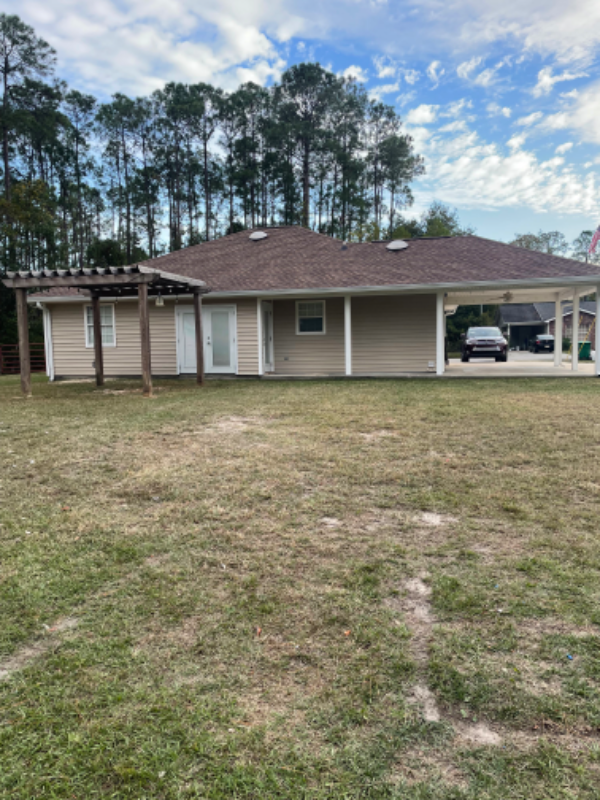 212 Mackerel St - Photo 3 of 7