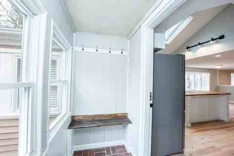 288 S Worcester St #B - Photo 2 of 20