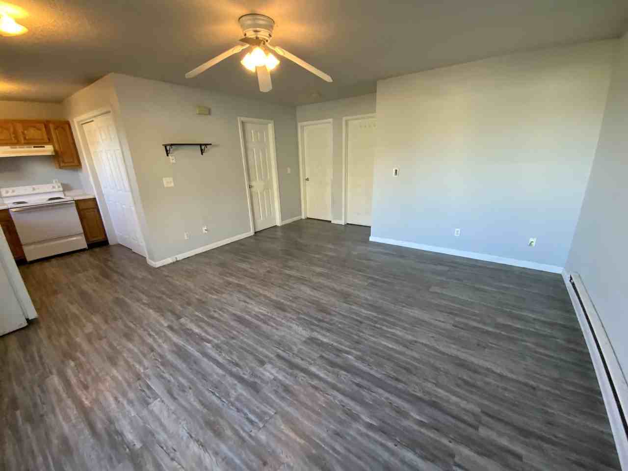 2130 Batestown Rd #A - Photo 2 of 13