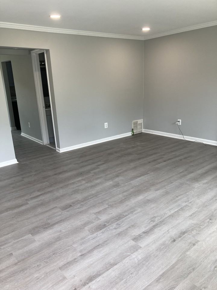 1607 Addison Rd S #1607 - Photo 2 of 17