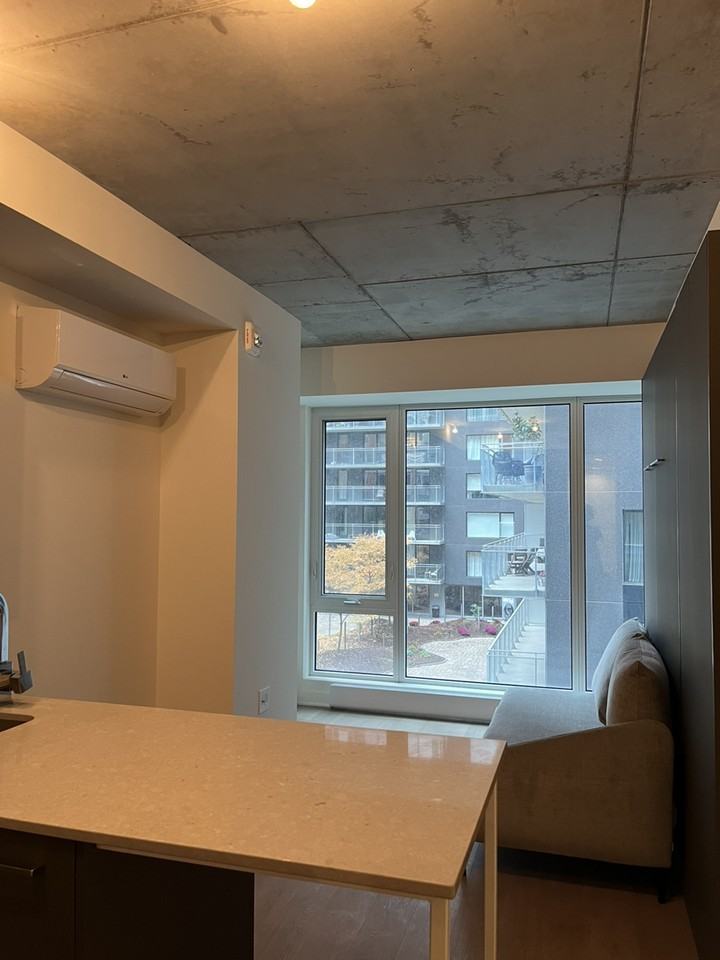 360 Rue Mayor - Photo 3 of 9