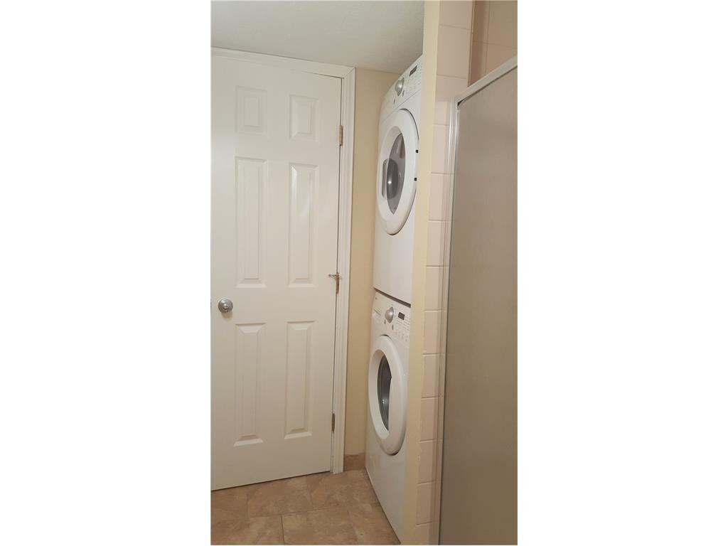 4323 Brown Street - Photo 3 of 10