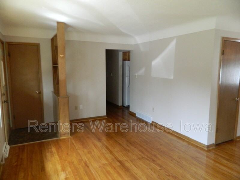 2518 Boyd Street - Photo 3 of 20