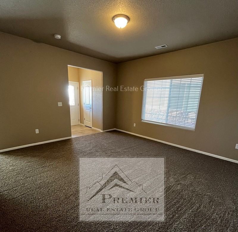 7773 Sand Lake Heights - Photo 3 of 18