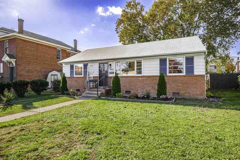 3002 Moss Side Ave - Photo 3 of 45