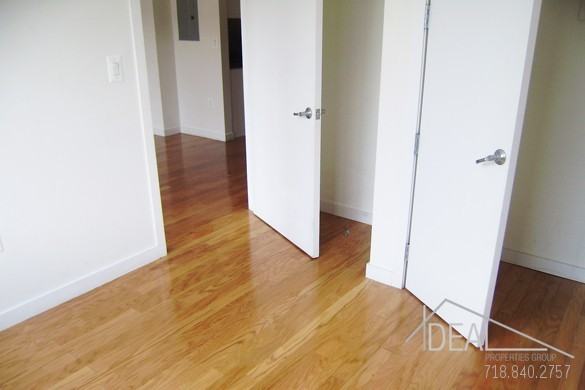 928 Metropolitan Avenue - Photo 3 of 7