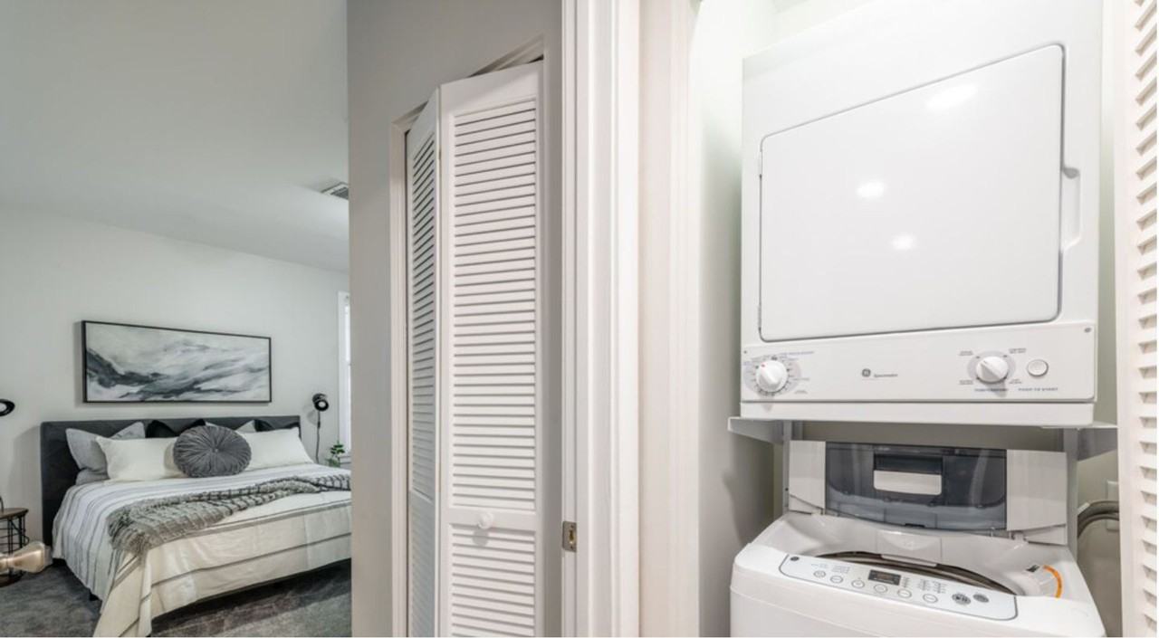 Appleton Square Methuen - Photo 2 of 23