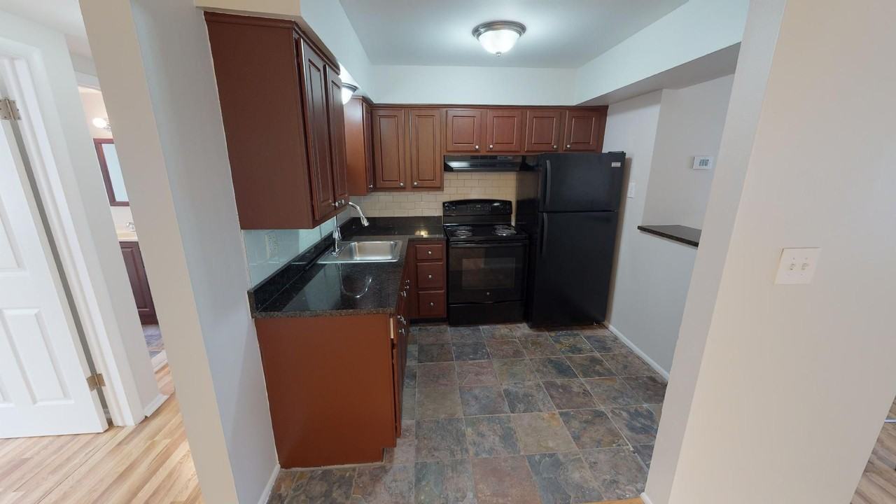 Windemere Apartments - Photo 2 of 14