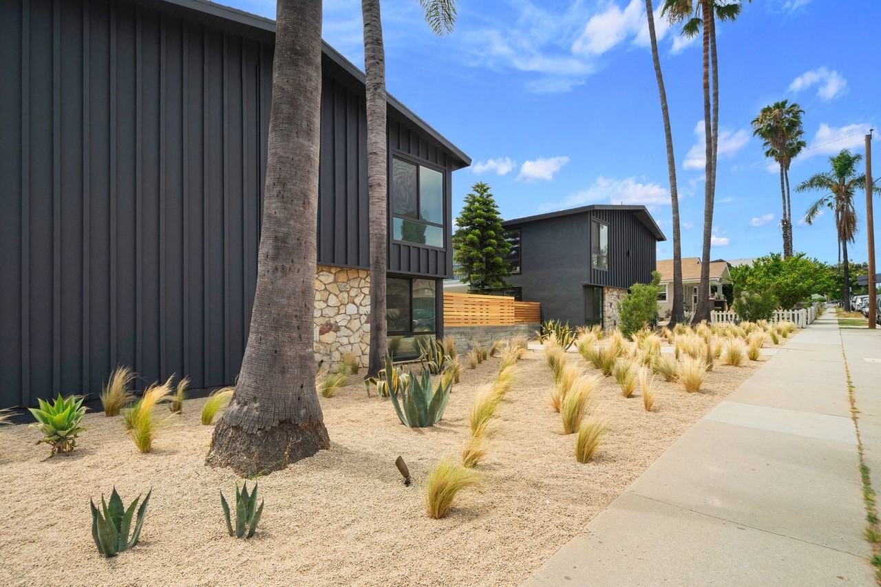 1721 Freeman Avenue - Photo 6 of 8