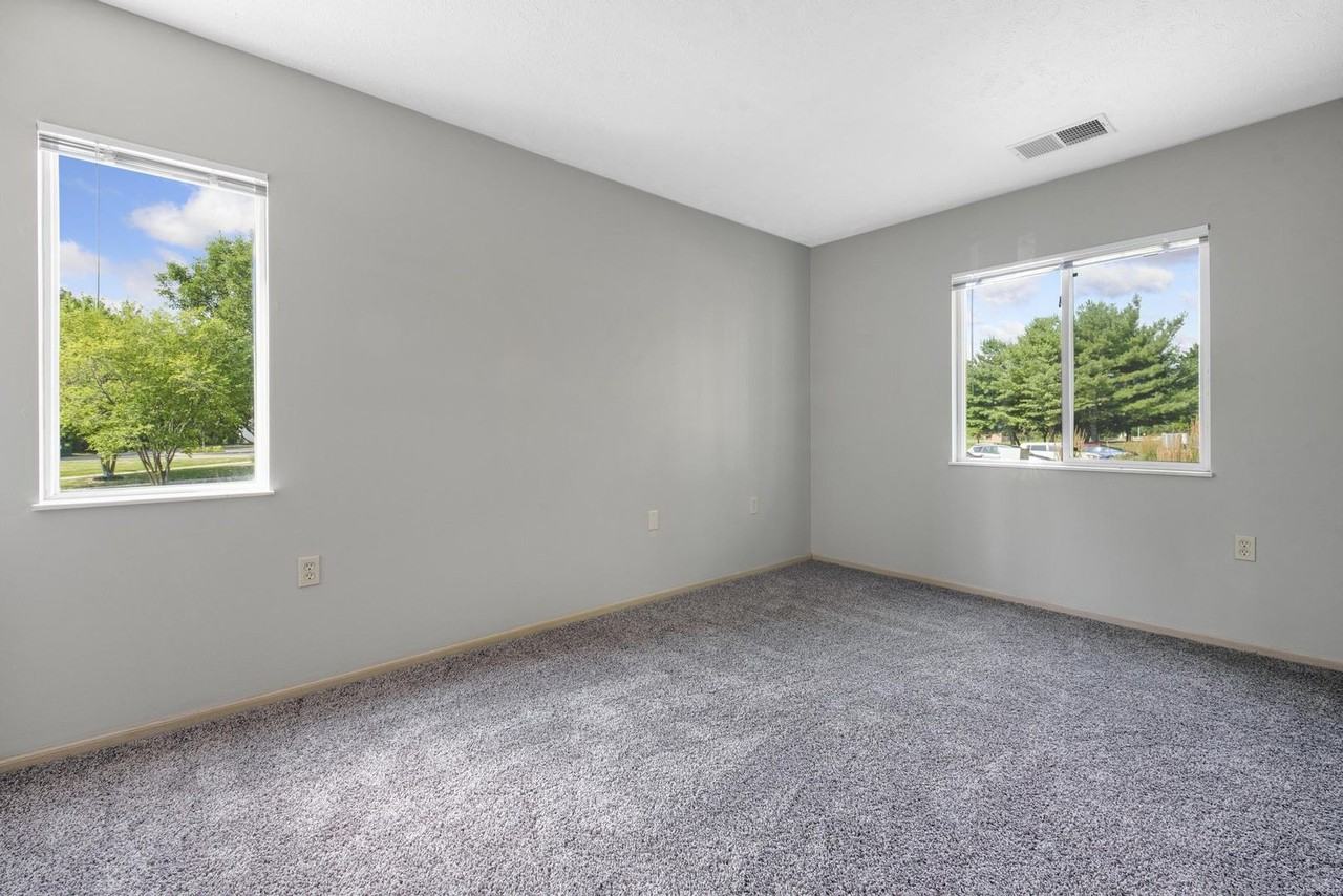 Columbia Woods Apartments - Photo 7 of 50