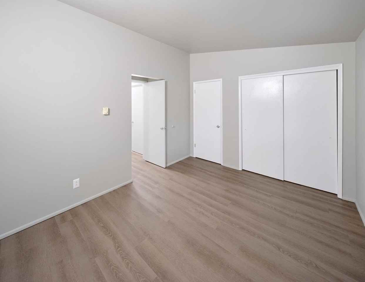 Gladstone Holdings LLC - Photo 7 of 10