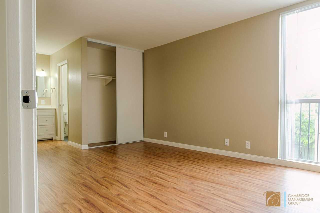 414 S. Lincoln Ave - Photo 3 of 14