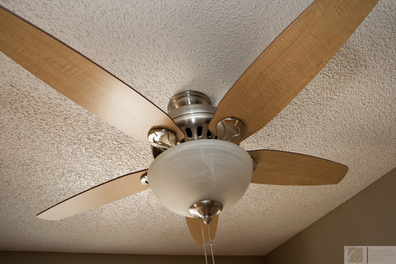 1371 E Lexington Ave - Photo 6 of 8