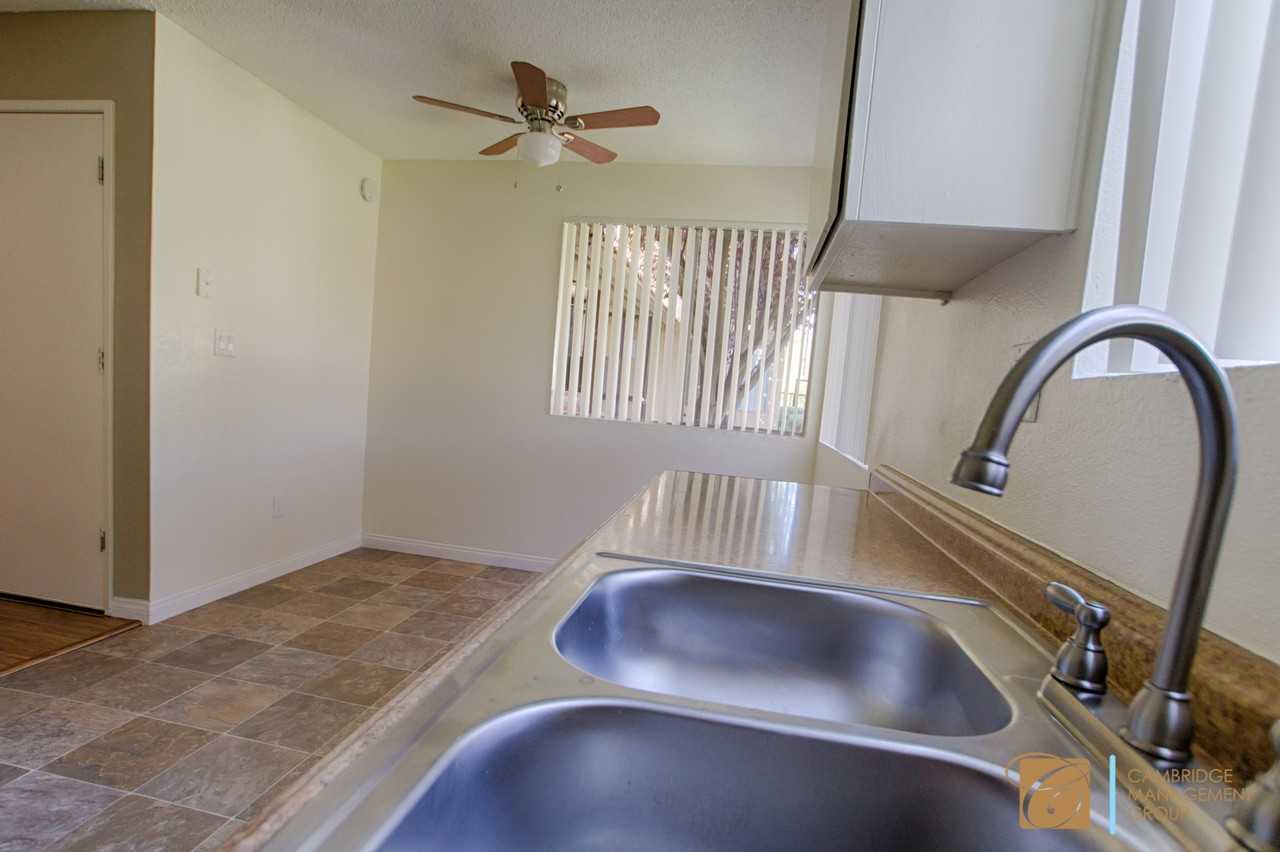 1606 Montecito Rd - Photo 4 of 14