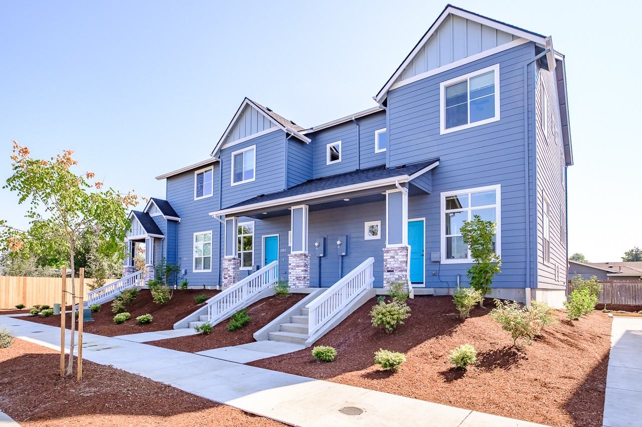 Goodnight Townhomes - Photo 2 of 50