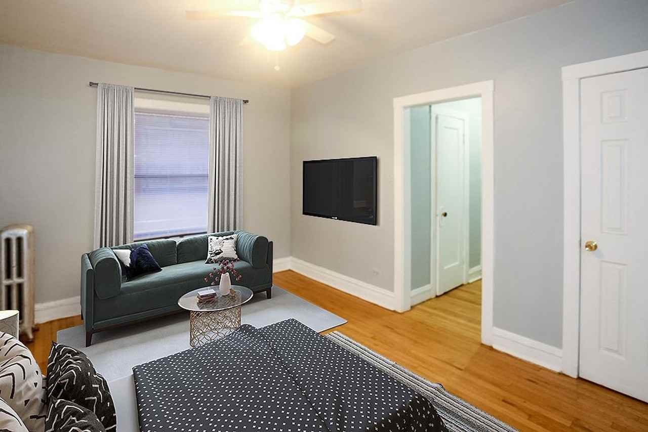 4600 Beacon - Photo 2 of 16