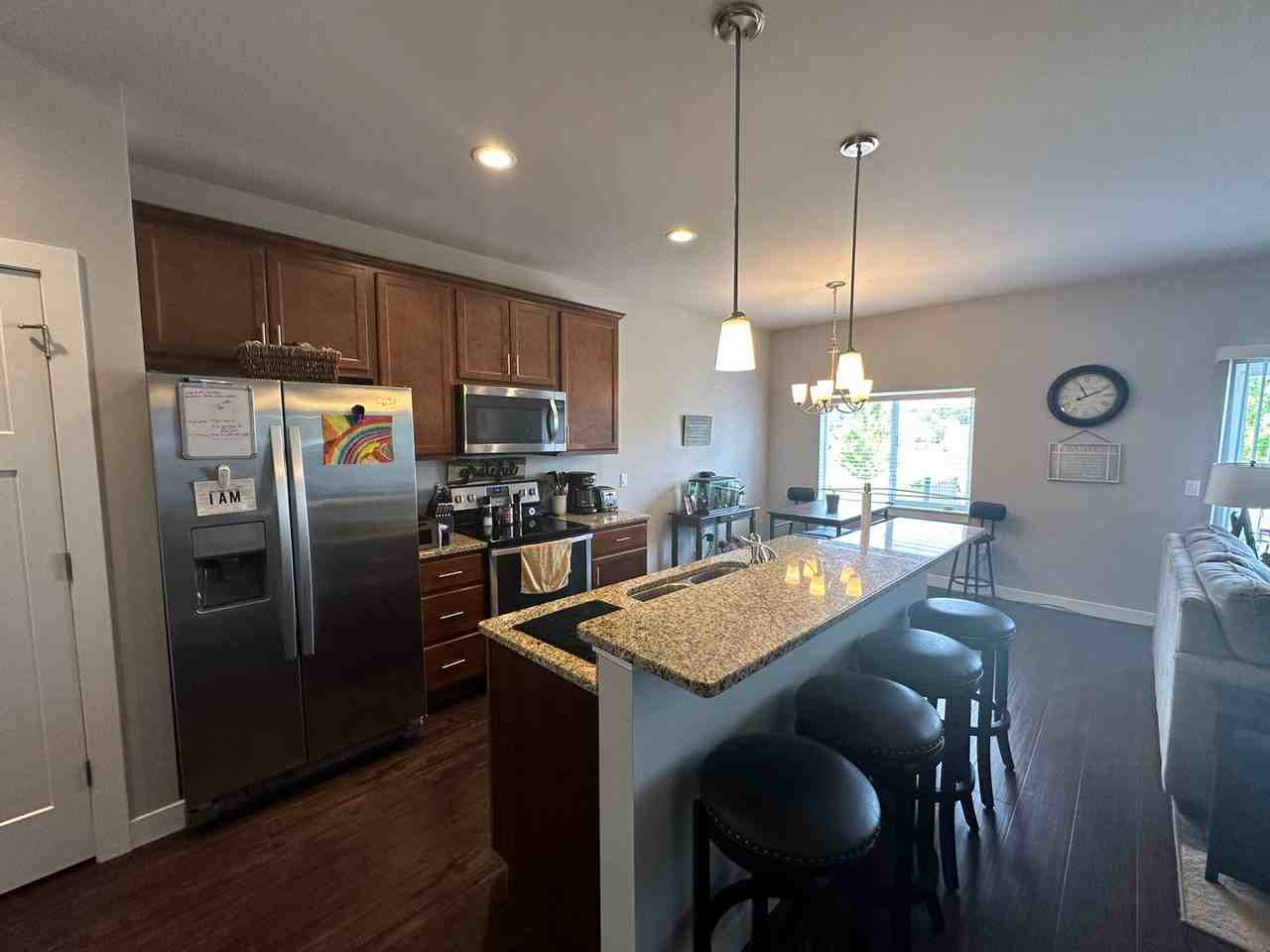 Drumlin Duplexes - Photo 6 of 22