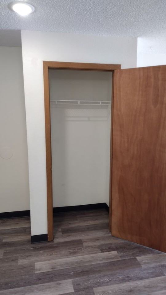 118 Waterloo Street, - Photo 6 of 21