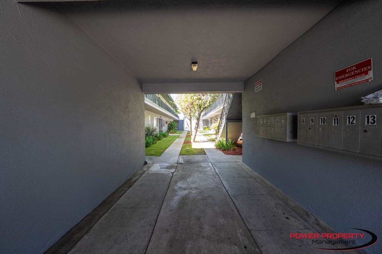 821 N Eucalyptus Ave ( 216 W Plymouth St ) - Photo 6 of 6