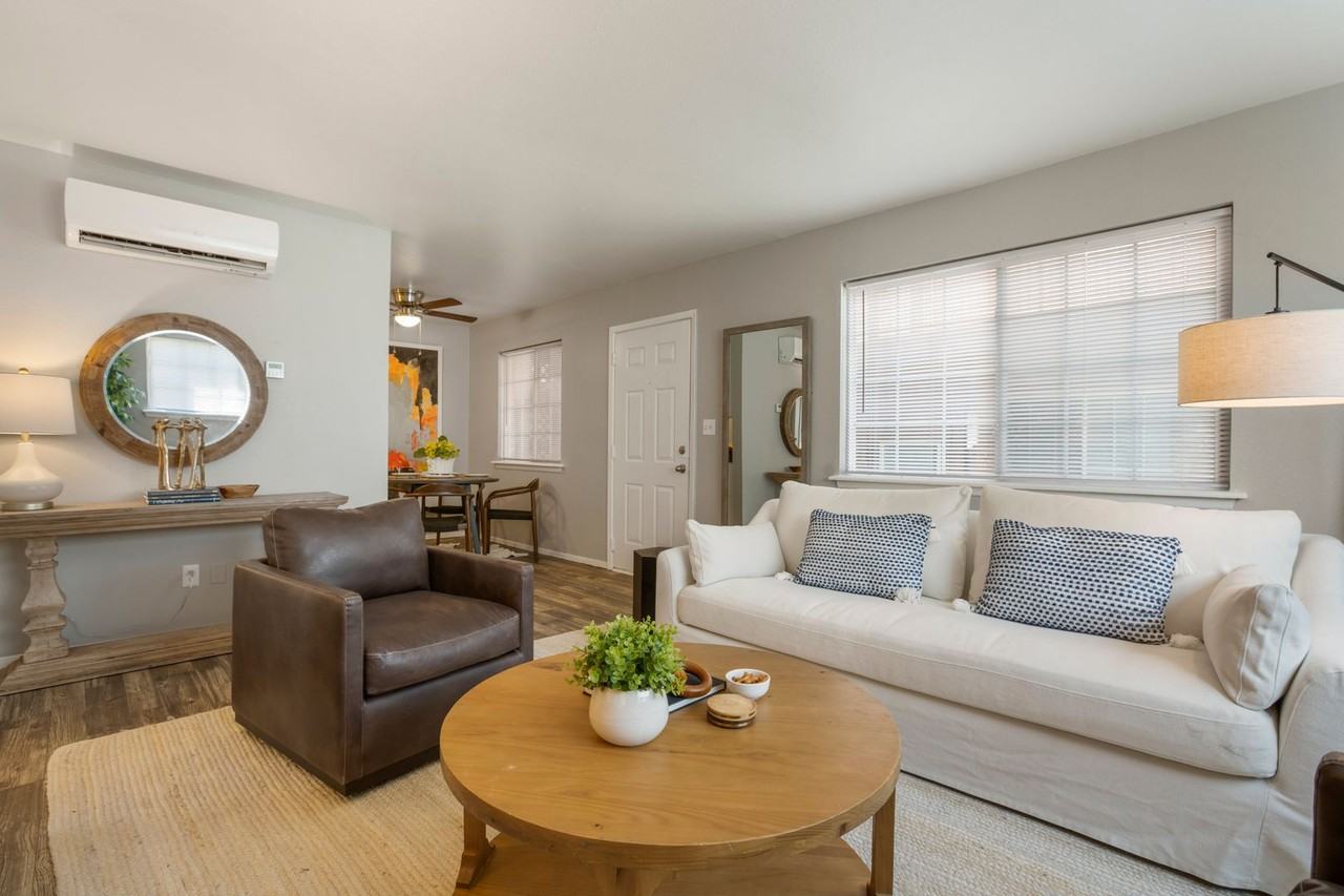 The Heights @ Midtown - Photo 5 of 50