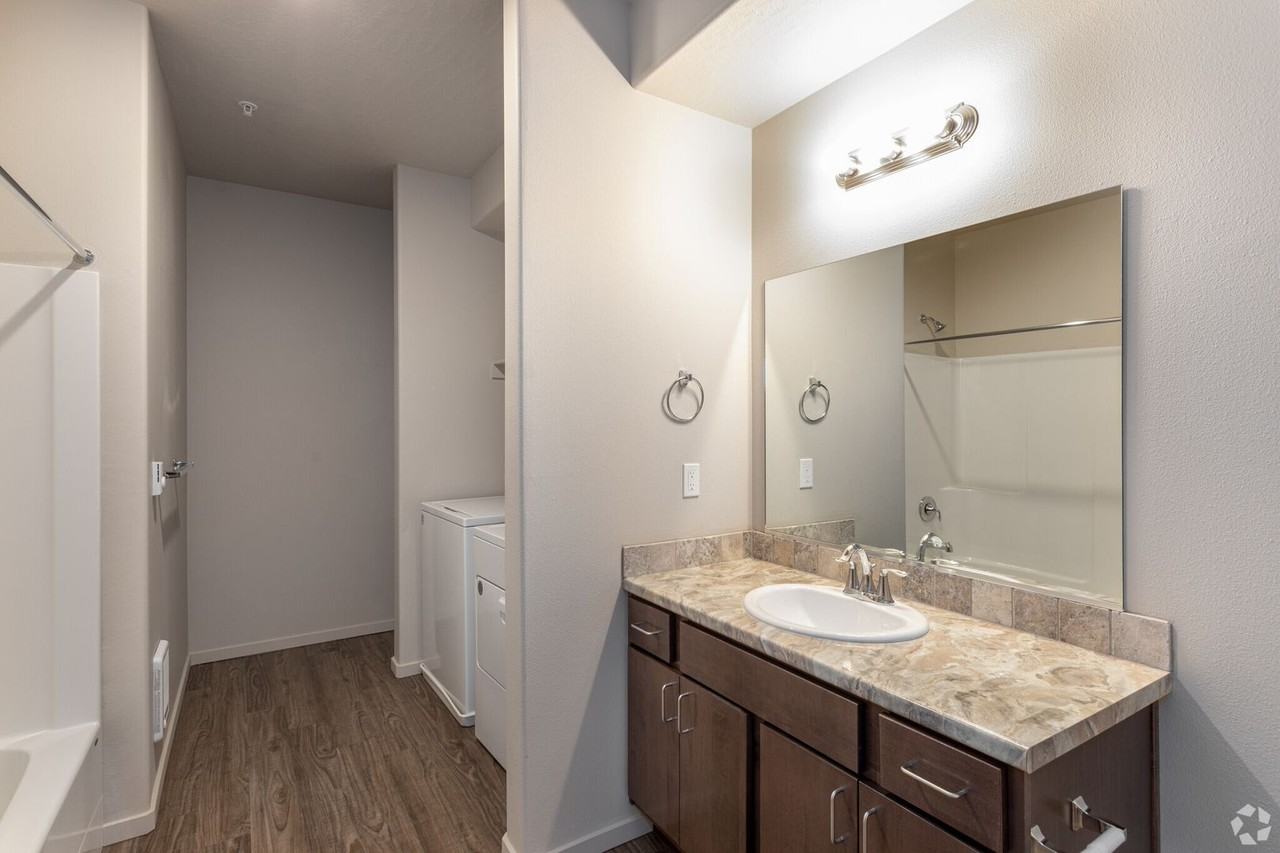 4163 W Dunkirk Ave - Photo 7 of 7