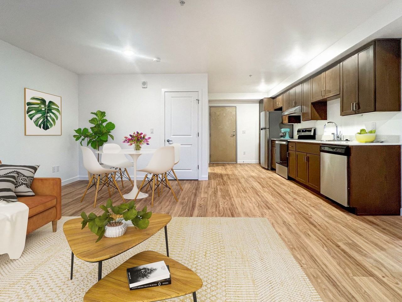 Leeward Apartments - Photo 5 of 12