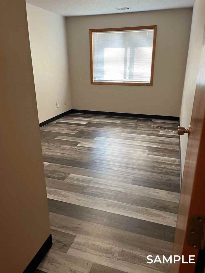 2301 W. 46th St. - Photo 3 of 50