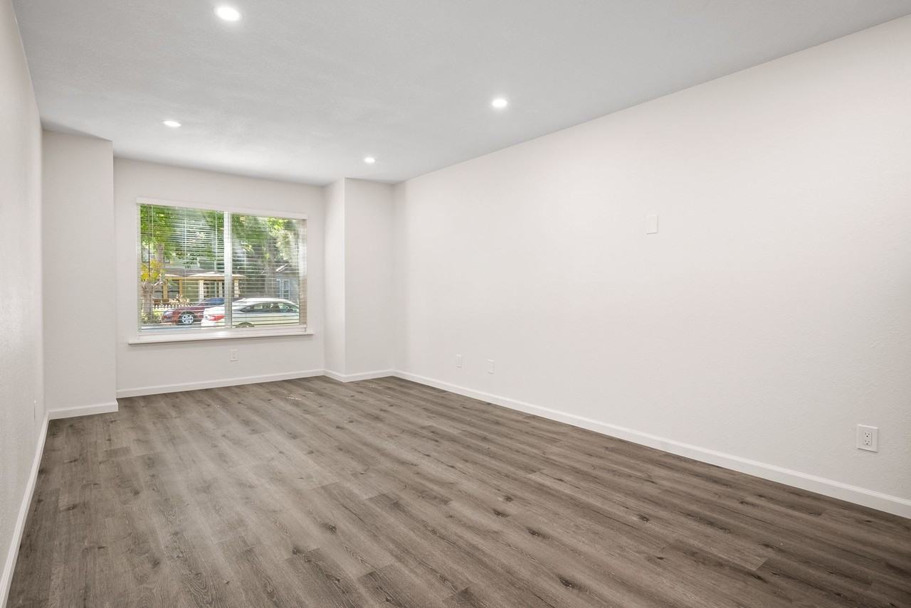 1100 Leff Street - Photo 7 of 19