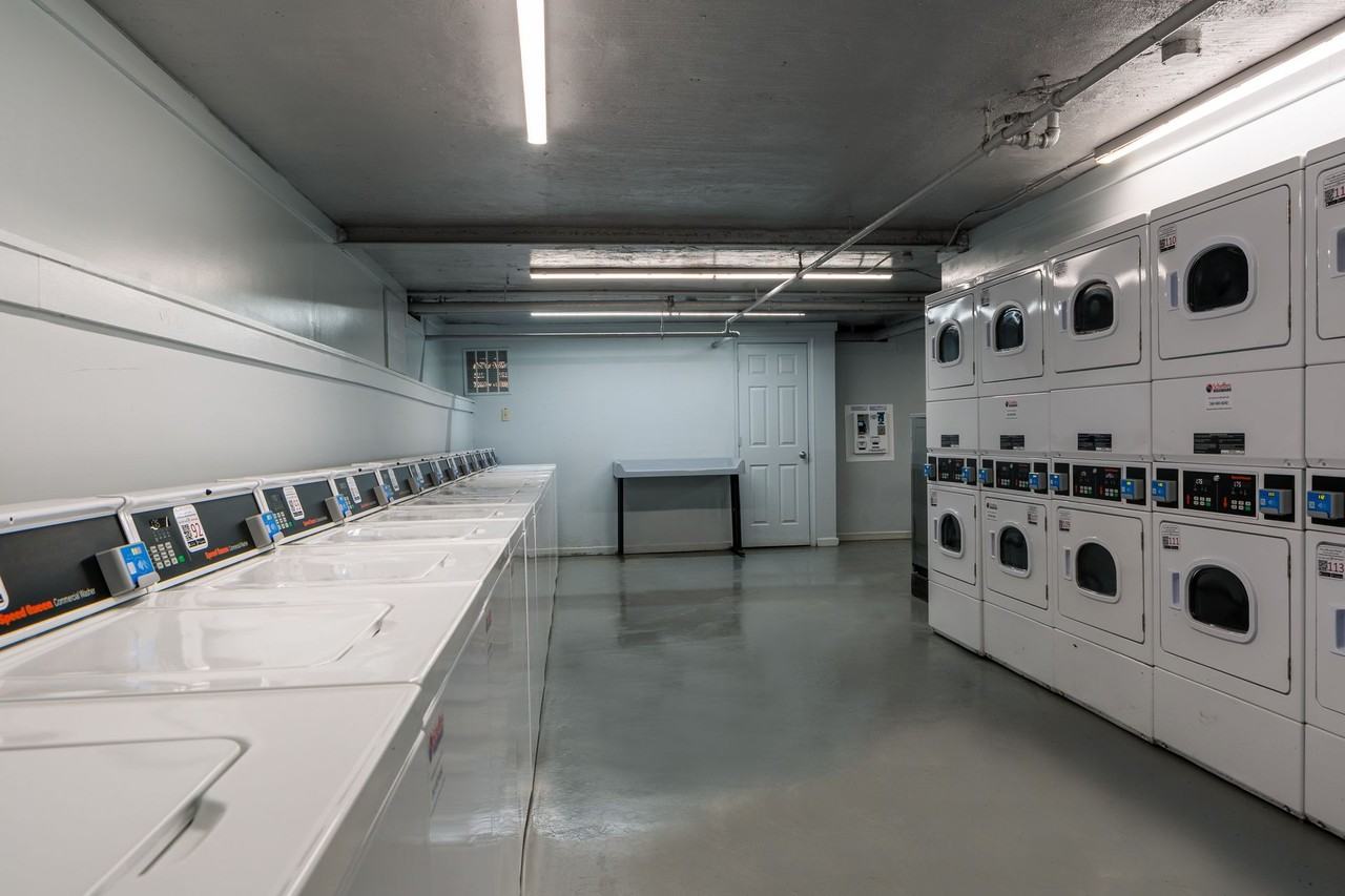 6024 Vista Dr - Photo 6 of 8