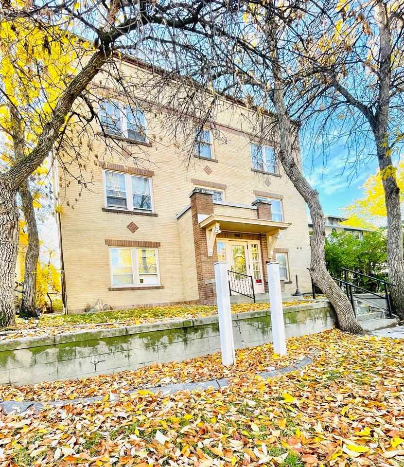 Augustus apartments 520 4th Ave N, Great Falls, MT 59401 Zumper