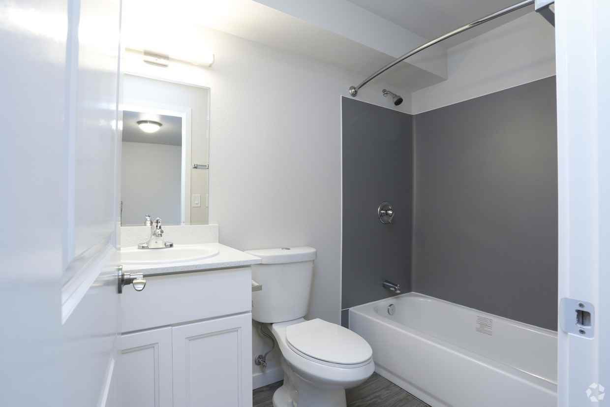 Azure Apartments - Photo 7 of 12