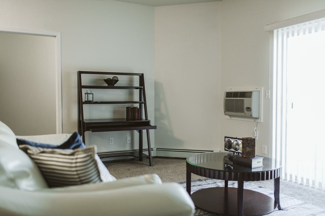 Live at Silver Lake Apartments - Photo 6 of 24