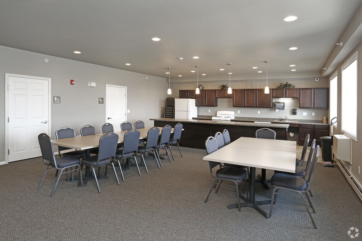 Welcome to Crystal Creek Place — Modern Living in South Fargo - Photo 5 of 18