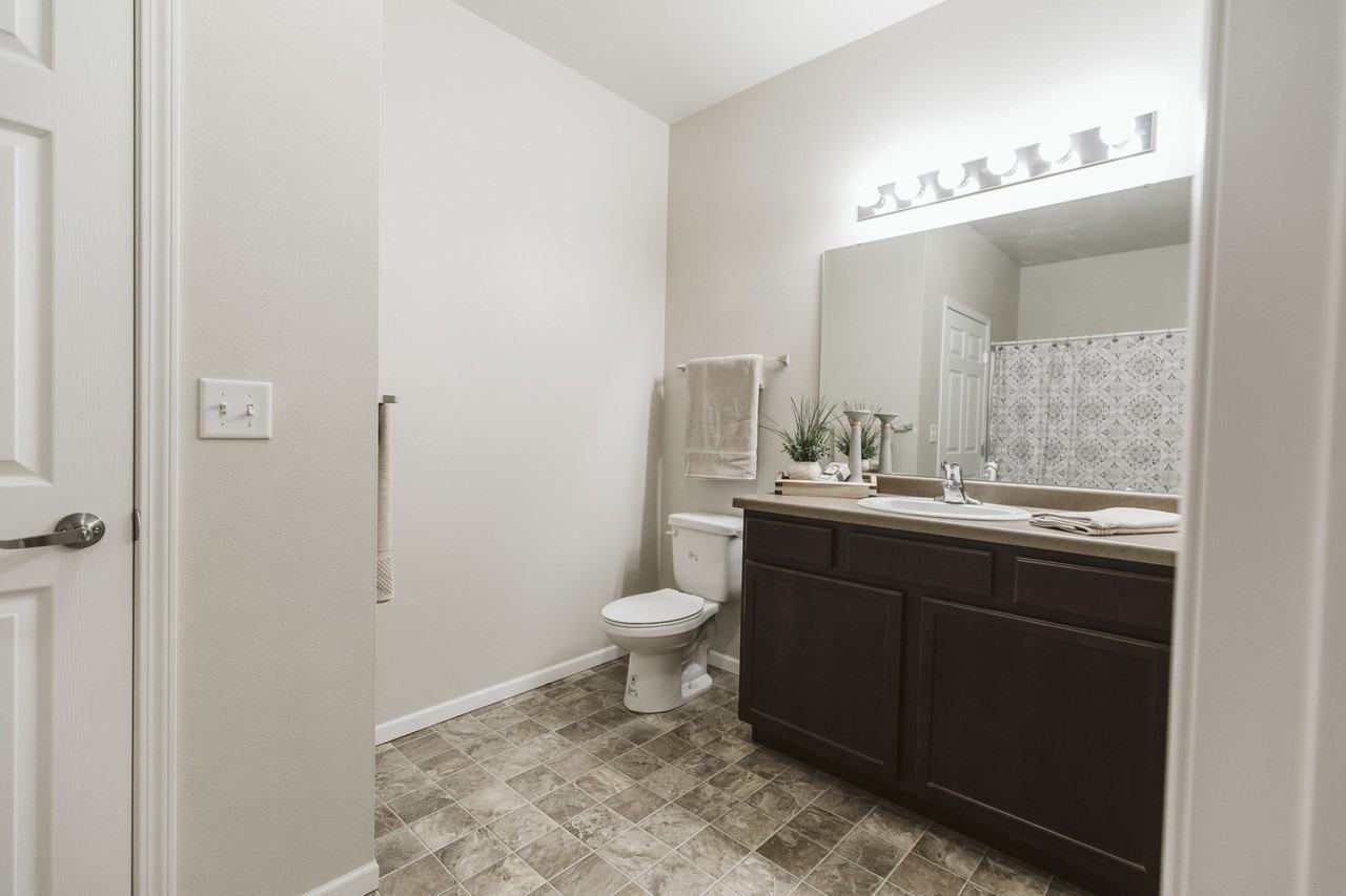 Welcome to Crystal Creek Place — Modern Living in South Fargo - Photo 7 of 28