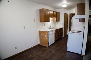 Oakwood Apartments - Photo 1 of 1