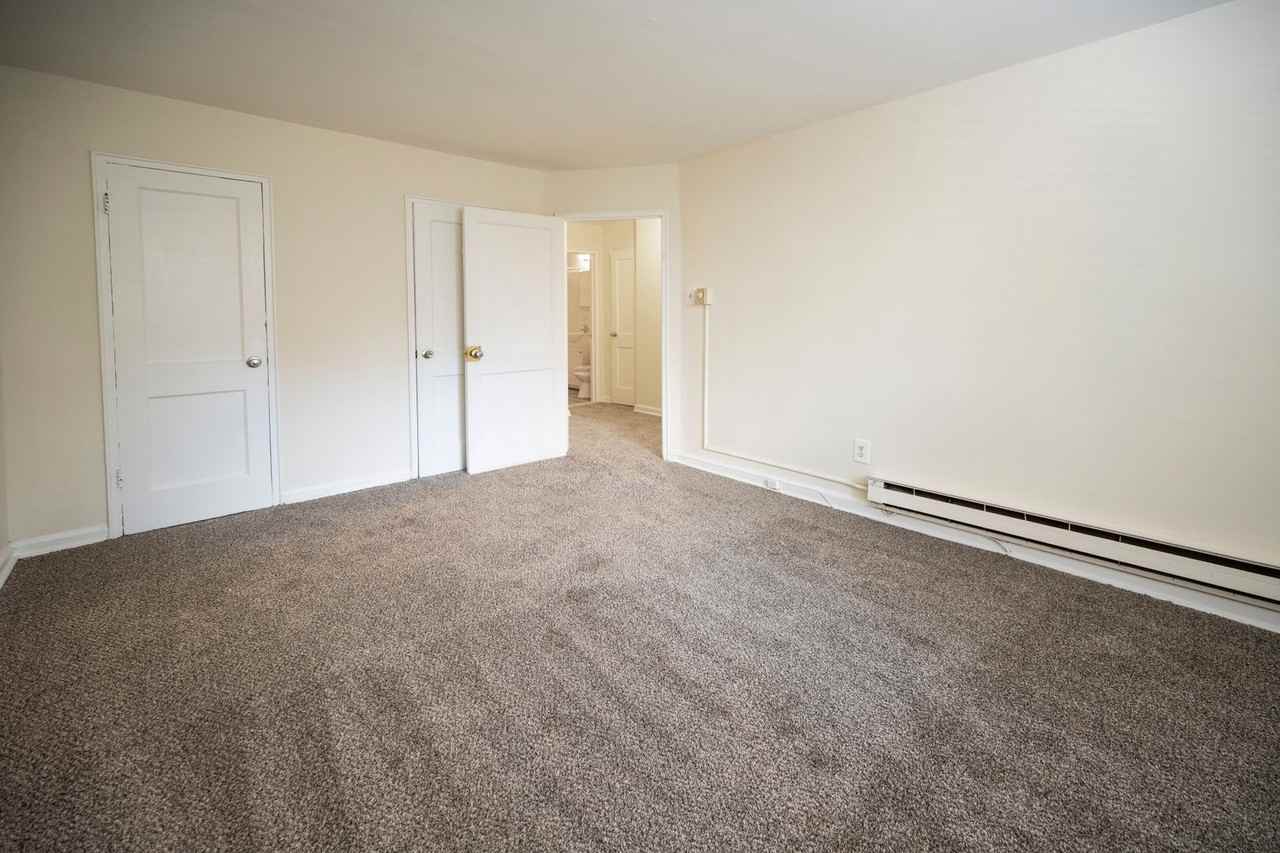 Boulevard Gardens Apartments - Photo 4 of 8