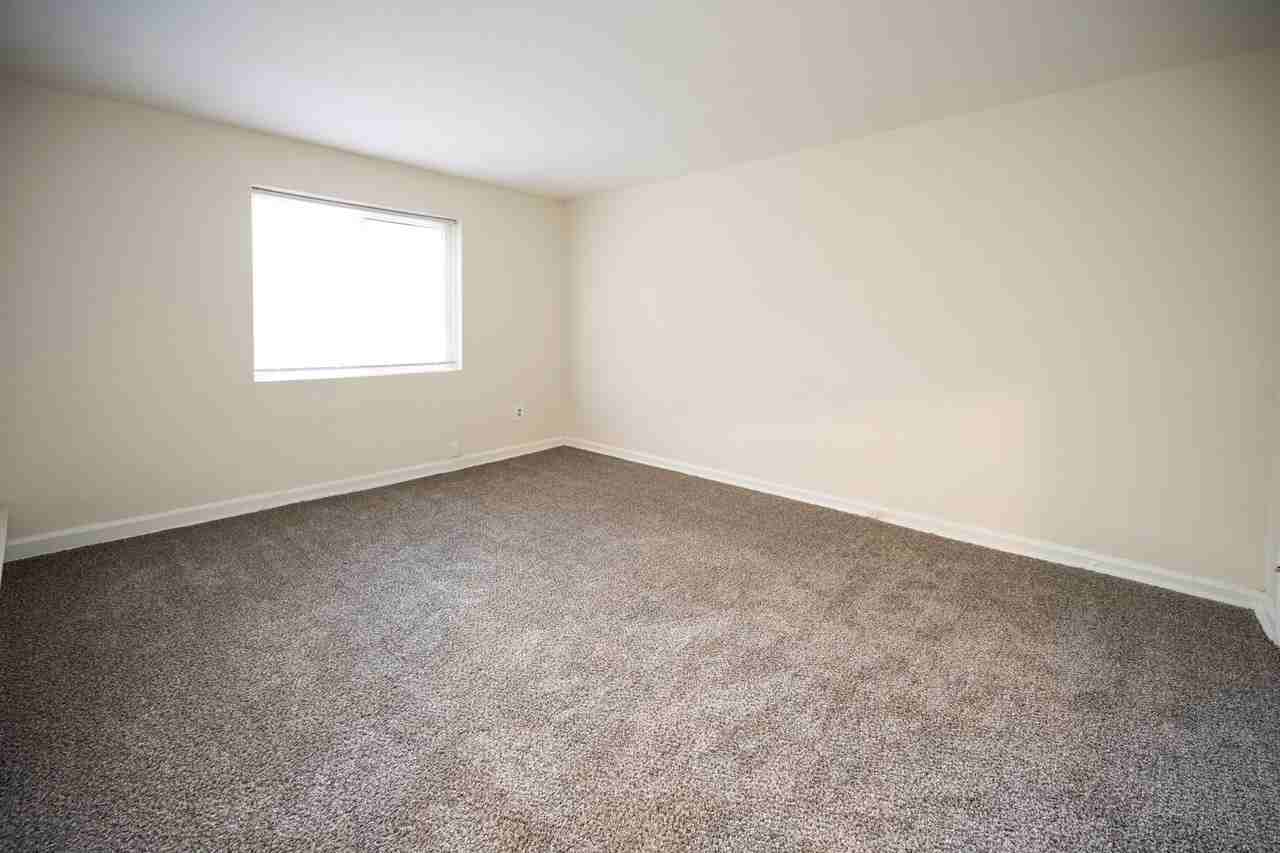 Boulevard Gardens Apartments - Photo 5 of 8