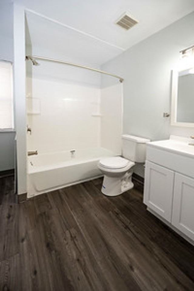 Timbercove Apartments and Townhomes - Photo 7 of 29