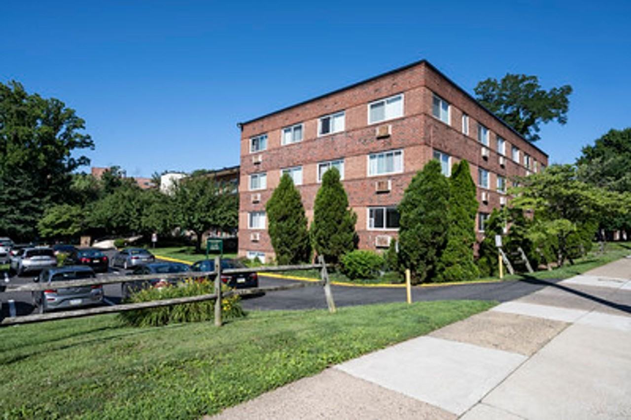 Welcome home to Walnut Terrace! - Photo 2 of 14