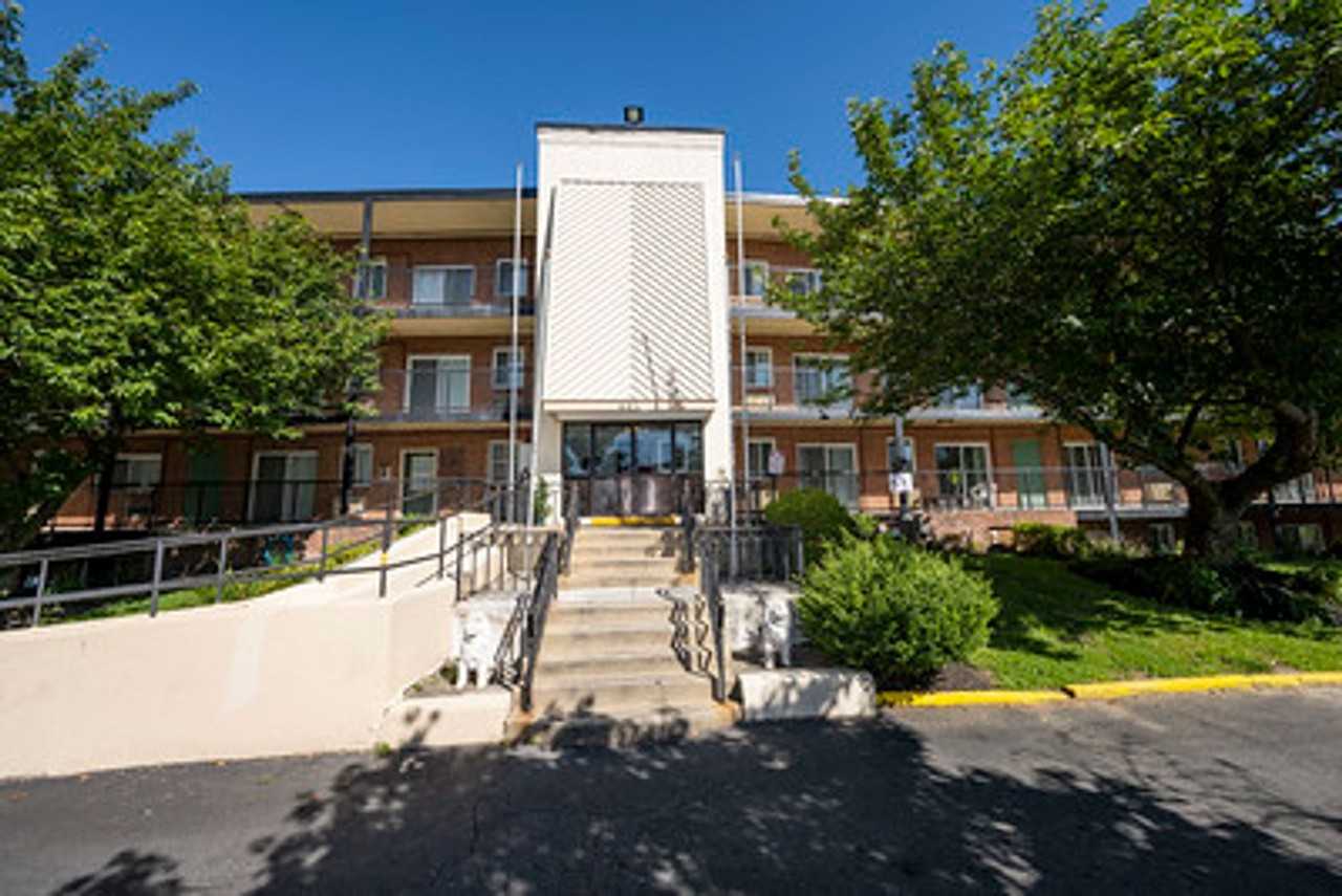 Welcome home to Walnut Terrace! - Photo 6 of 14