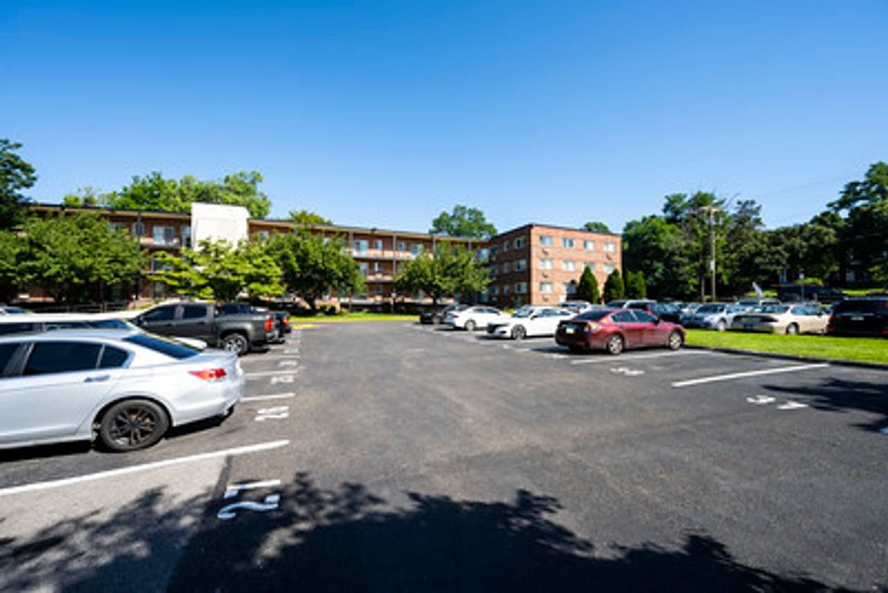 Welcome home to Walnut Terrace! - Photo 7 of 14