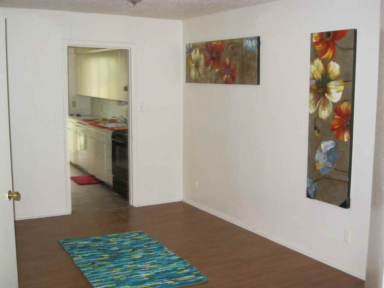 Greenbriar Terrace - Photo 6 of 23