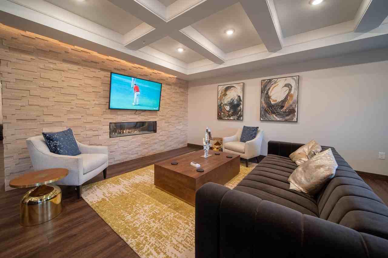 The Reserve at Mendota Village - Photo 5 of 39