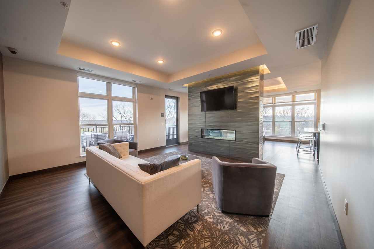 The Reserve at Mendota Village - Photo 6 of 39