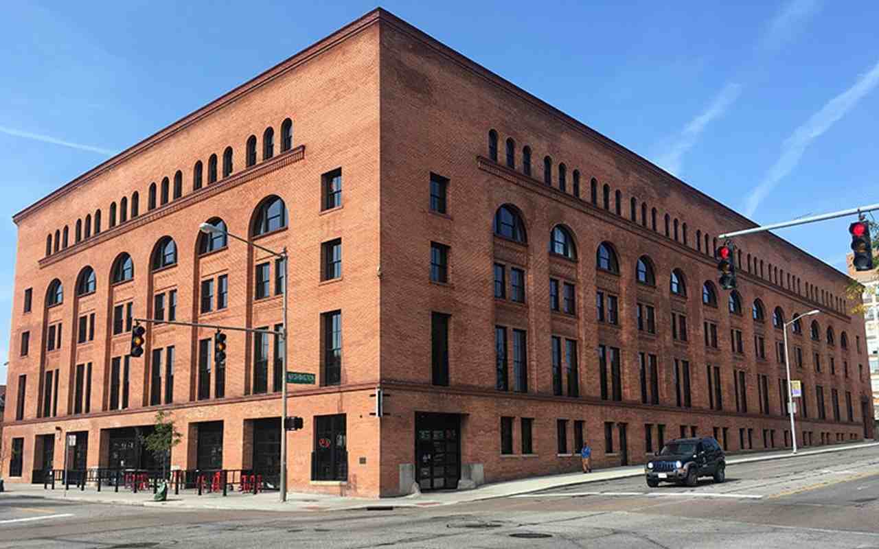 The Berdan - Photo 3 of 45